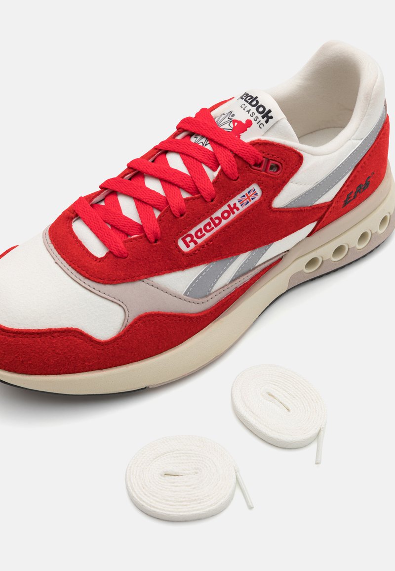 Reebok ERS World