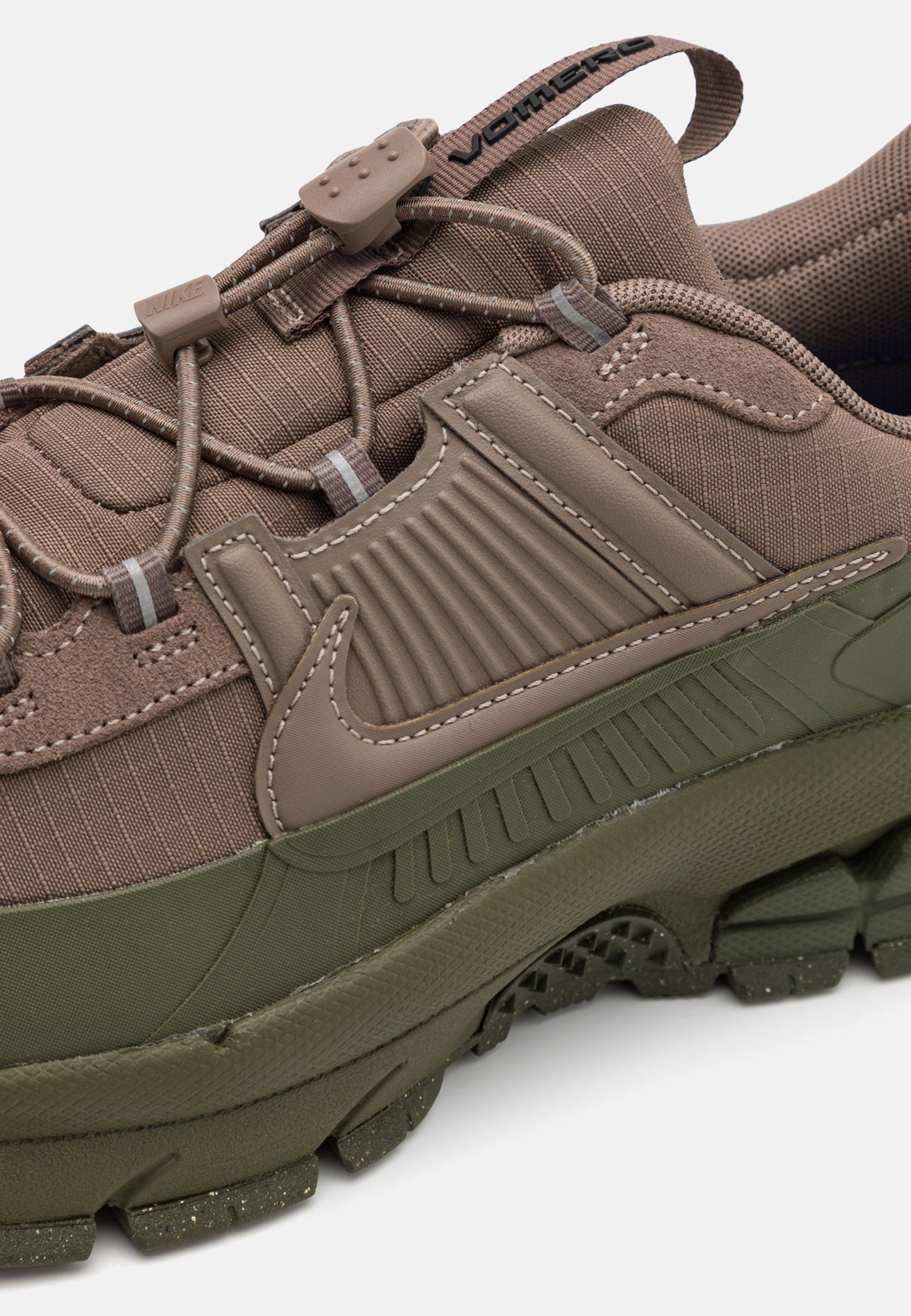 Nike Zoom Vomero Roam "Mink Brown Medium Olive"