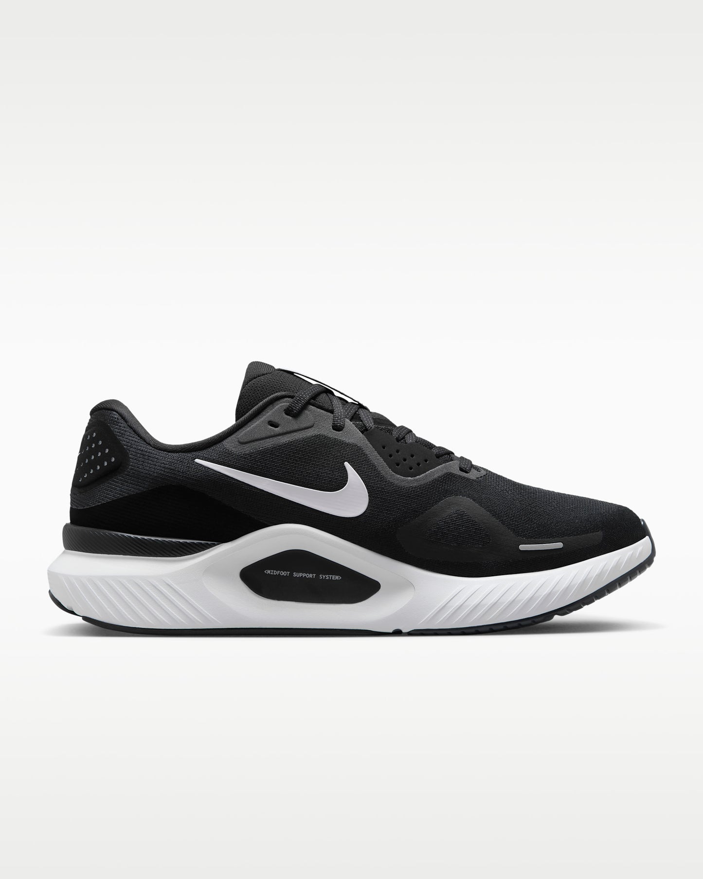 Nike Structure 26
