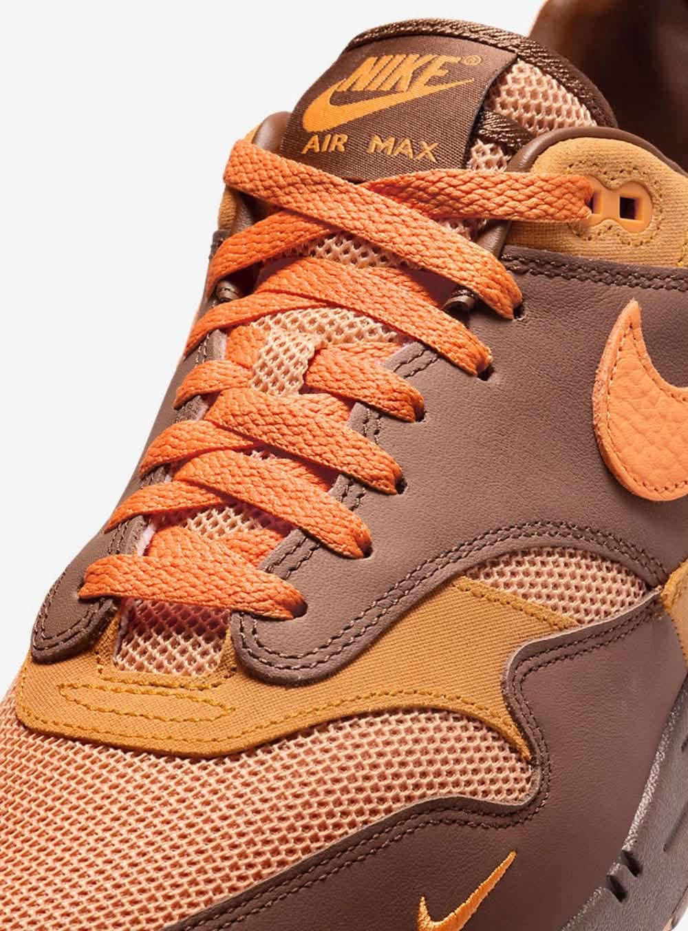 Nike Air Max 1 "King's Day"