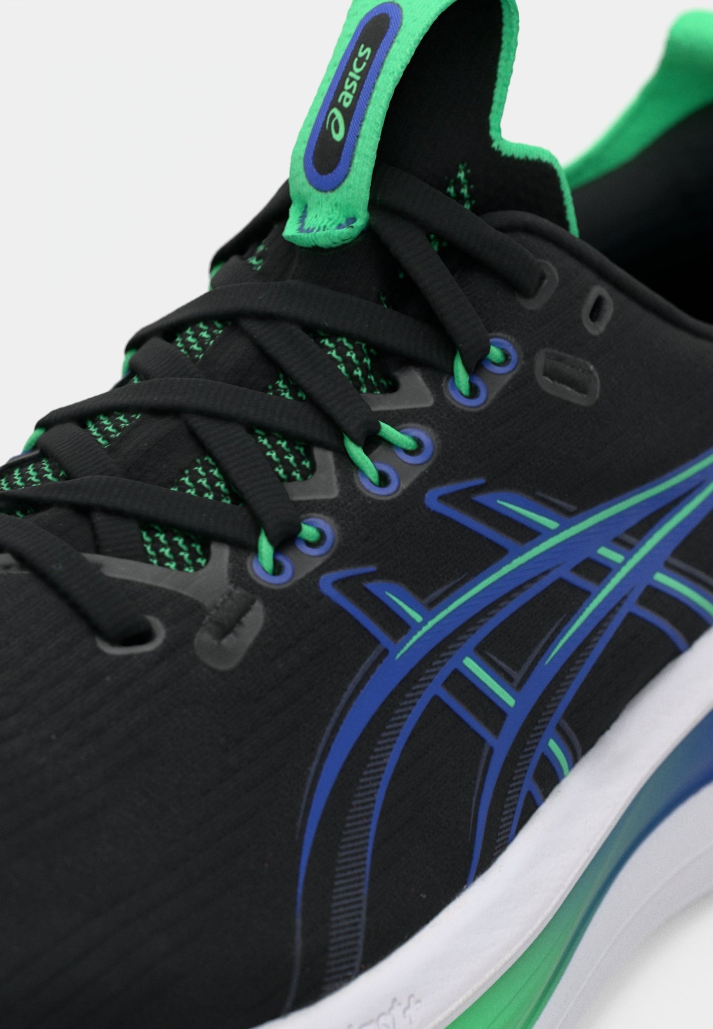 ASICS GEL-Nimbus 28 (coloris Black/Cobalt Burst)