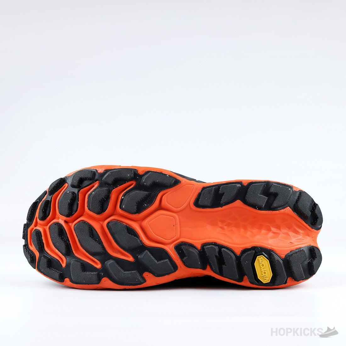 New Balance Fresh Foam X More Trail V3 (coloris Black / Cayenne)