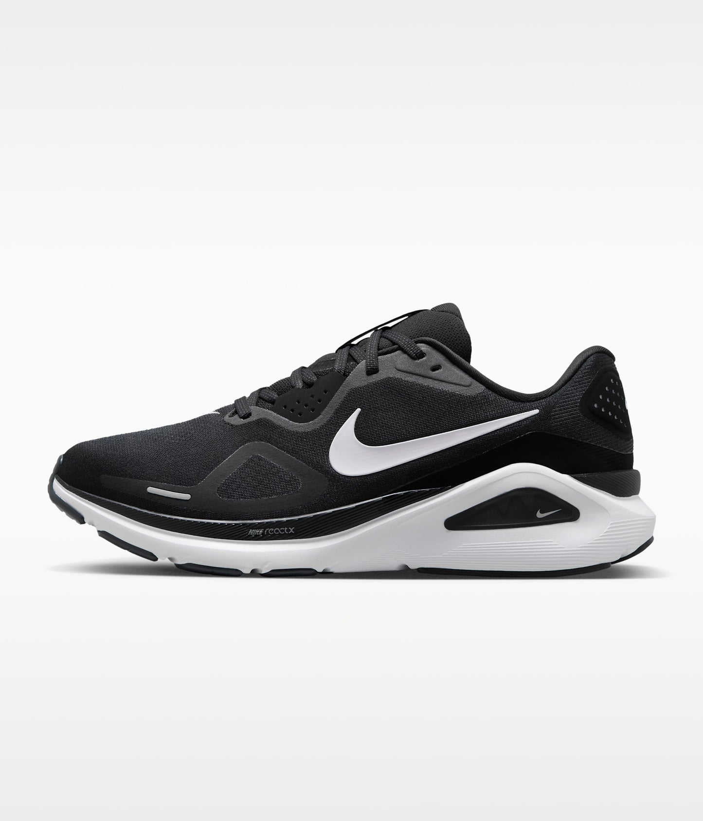 Nike Structure 26