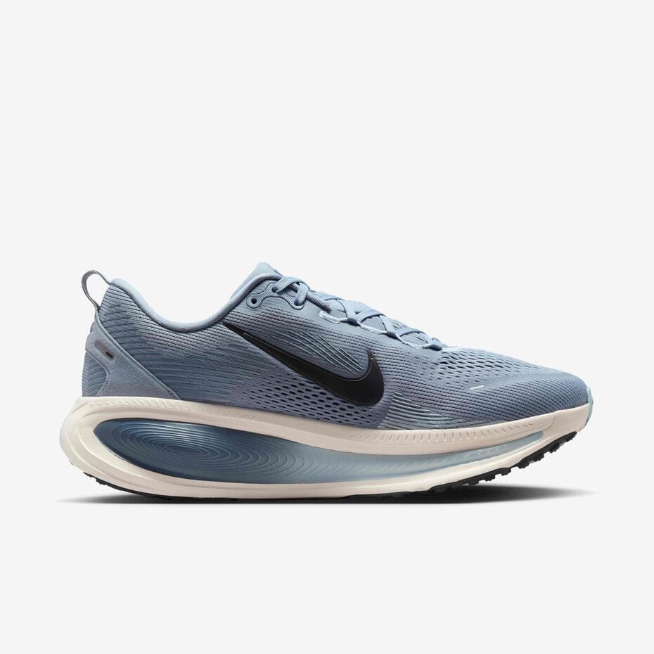 Nike Vomero 18