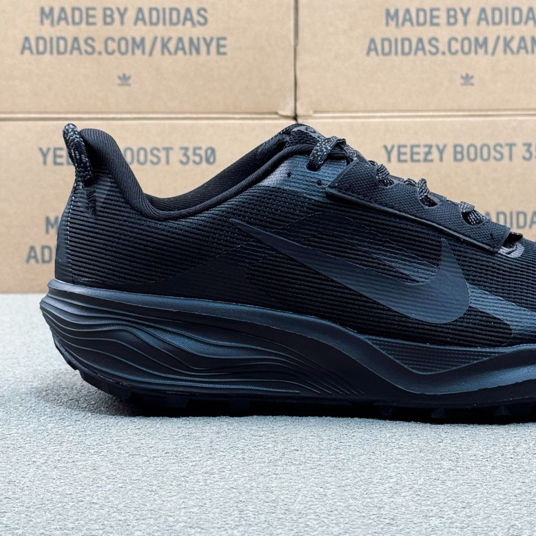 Nike ACG Pegasus Trail