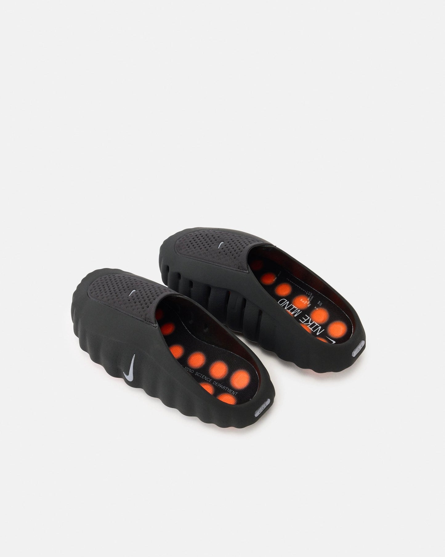 Nike Mind 001